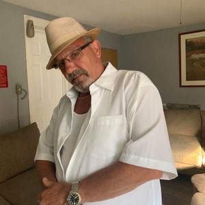 Meet your Posher, Bill